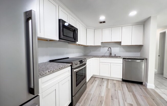 592 AMERICAN LEGION HWY