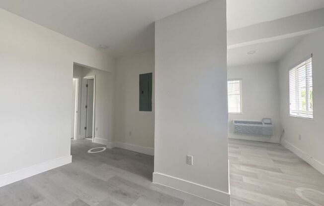 1 bed, 1 bath, 568 sqft, $2,290, Unit 11- Unit 07