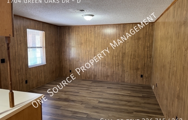 1704 GRN OAKS DR