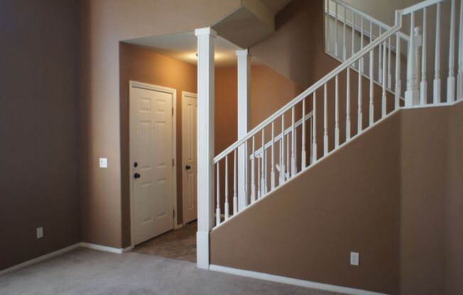 Beautifully designed 2Bed/2Bath/2Car Townhome located in Summerlin