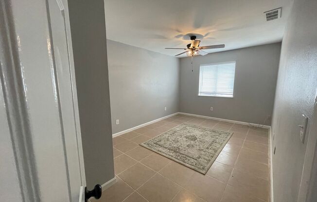 2 beds, 1.5 baths, 950 sqft, $1,125, Unit 96-1380 Ocala Road Apt G1