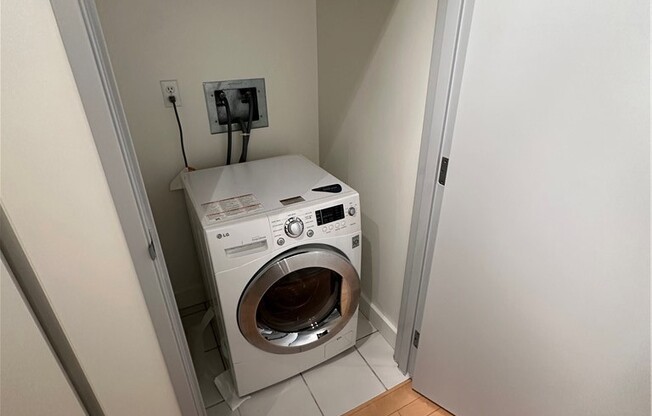 2 beds, 2 baths, 1,190 sqft, $3,150, Unit 540