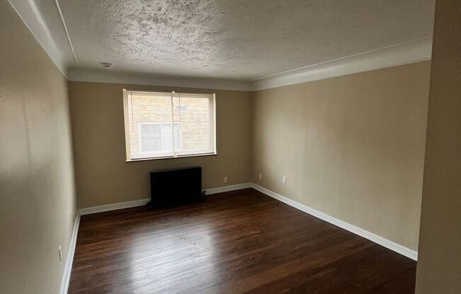 7163 Eastlawn Drive