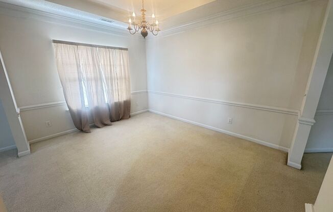 4bd/2ba House newer neighborhood in between Kannapolis/Concord & close to I85