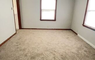 2 beds, 1 bath, $1,200