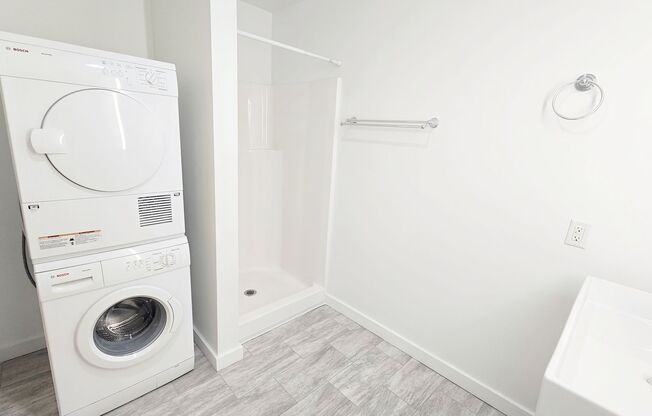 1 bed, 1 bath, 635 sqft, $1,025, Unit 1007