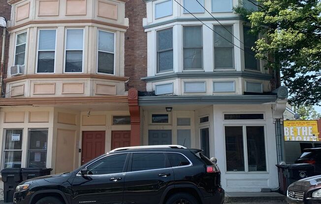216 W 7th Street