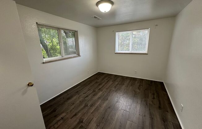 2 beds, 1 bath, $2,350, Unit 1