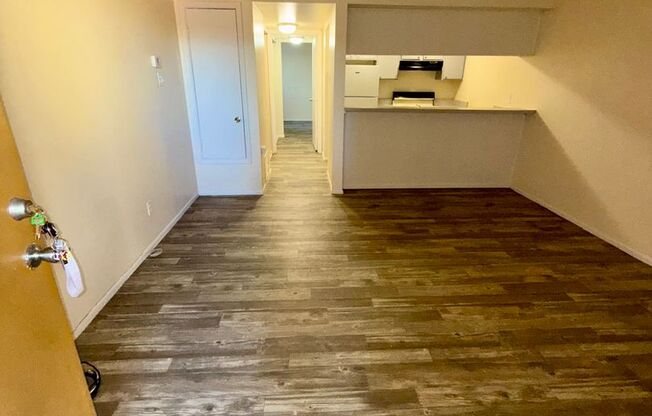 1 bed, 1 bath, 575 sqft, $954, Unit 271