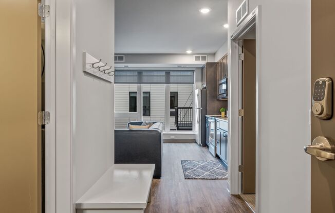 1 bed, 1 bath, 553 sqft, $1,550, Unit 303