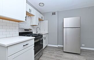 1 bed, 1 bath, 450 sqft, $1,150, Unit 7200 - 307