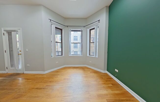 721-23 Briar
