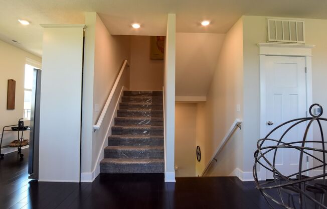 3 beds, 2.5 baths, 1,633 sqft, $2,095, Unit 13110 Lincoln Road Unit 201 C1633 Townhome