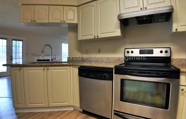 2 beds, 2 baths, 1,007 sqft, $1,450, Unit 12103
