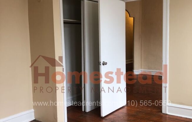 2 beds, 1 bath, $1,100