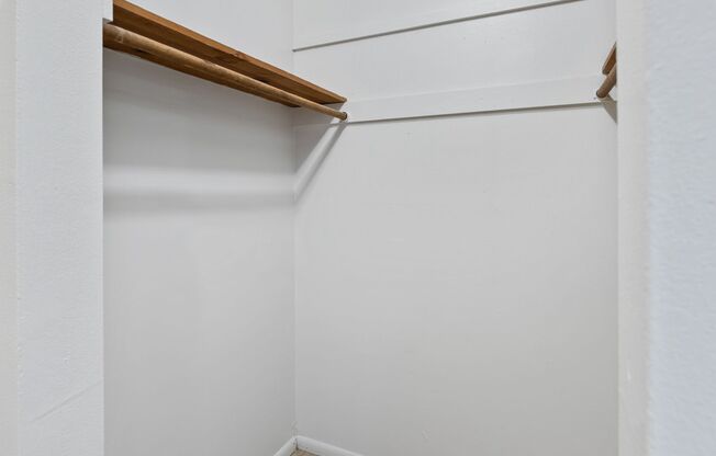 Studio, 1 bath, 425 sqft, $790, Unit 207