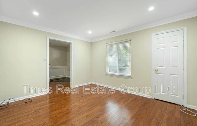 113 PINECREST LN