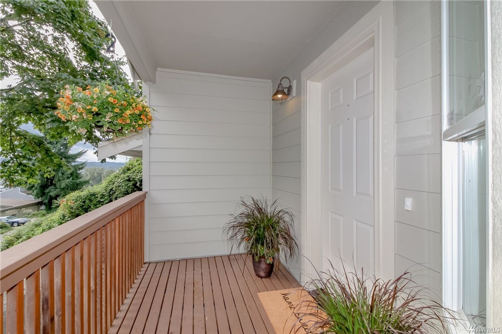 3Bd/2.5Ba Renton House