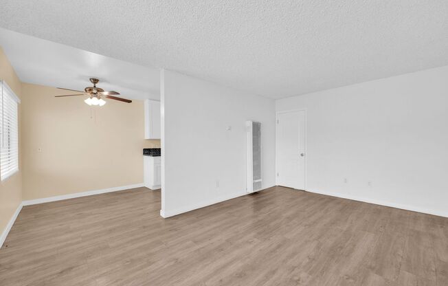 1 bed, 1 bath, 432 sqft, $1,900, Unit 10132.5