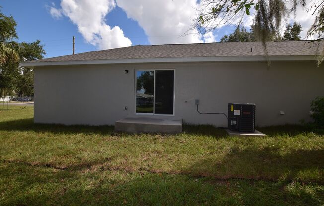 2 Bedroom, 2 Bath Duplex For Rent at 122 W. Doane Avenue Eustis, Fl. 32726