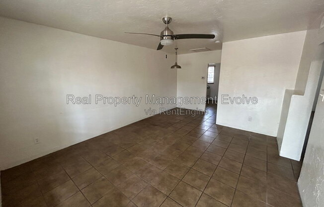 338 W HIGHLAND AVE