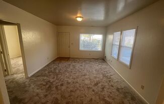 2 beds, 1 bath, $2,295