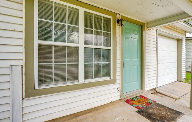 Amazing 3 Bed, 1 Bath in NE Fort Worth, Ready for New Tenants- 76111