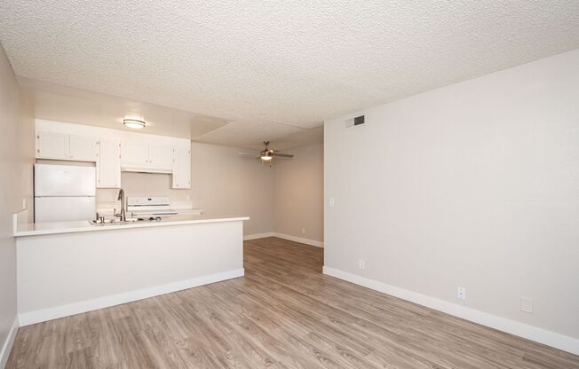 2 beds, 1 bath, 760 sqft, $1,775, Unit 314