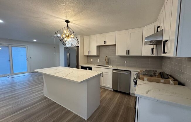 14310 20 AVE NE
