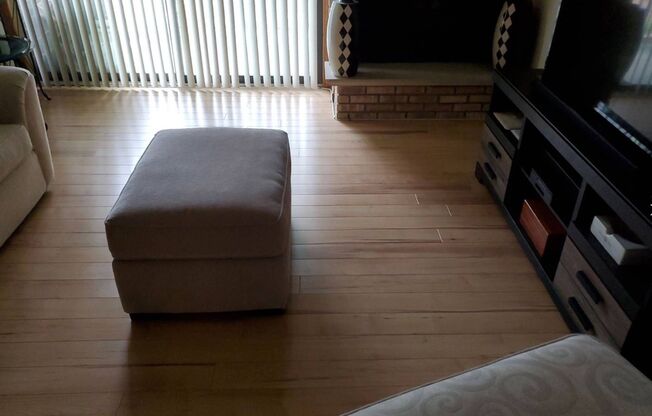 2 Bedrooms, 2 Bathrooms and Plenty of Amenities in Oak Forest