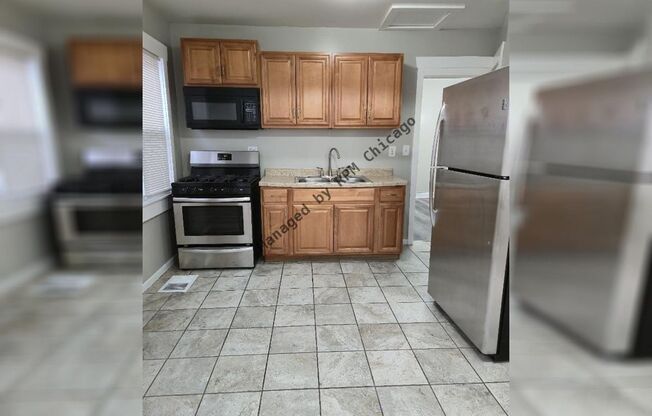 3240 W 64th Pl Chicago, IL 60629