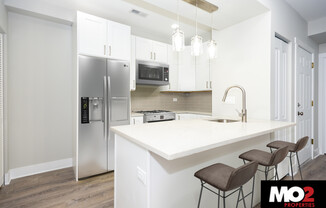 732 N Ada St