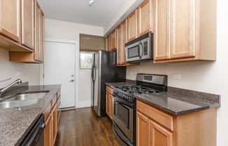 3451 N Wolcott Ave 3