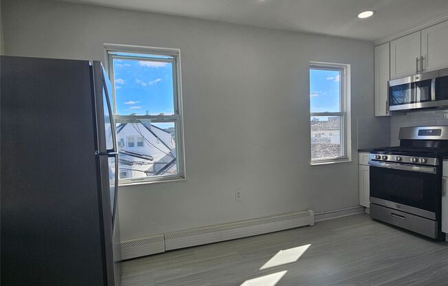124 W Fulton Street