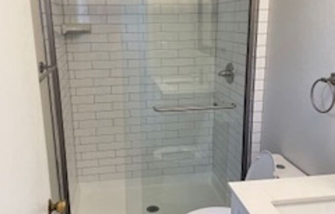 Beautiful Condo with views from Mt. Olympus!