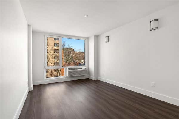 2 beds, 2 baths, 1,012 sqft, $3,139, Unit 1D