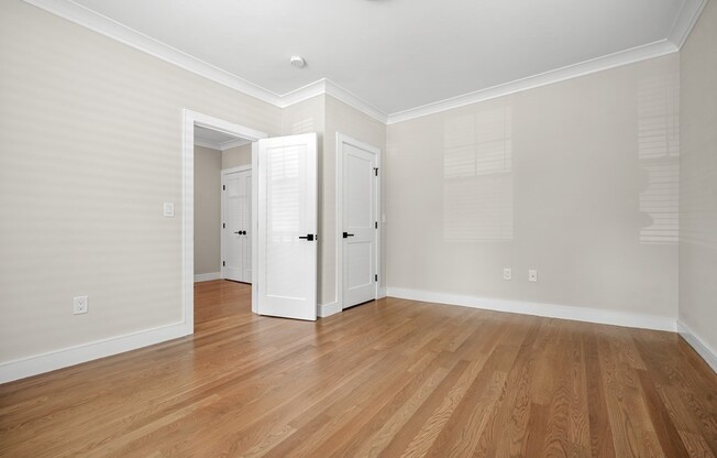 44 IFFLEY RD