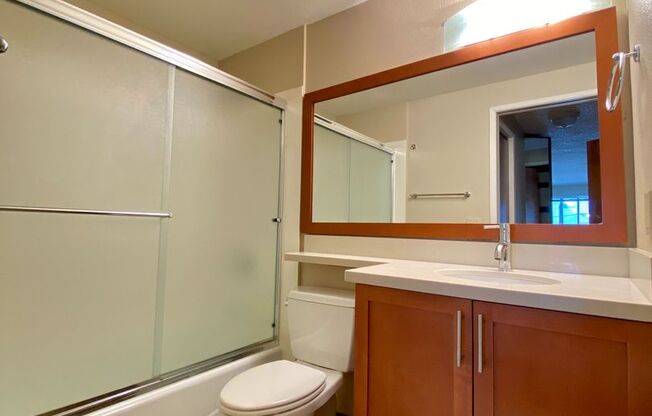 1 bed, 1 bath, 939 sqft, $2,095, Unit 104