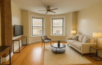 880 HUNTINGTON AVE