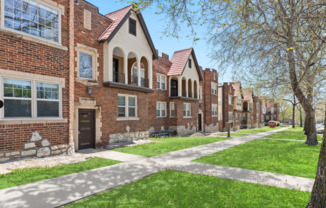Roanoke Apartments