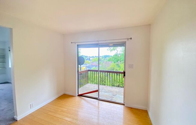 Letitia Ave S. (4051)