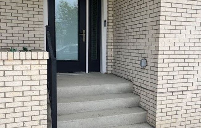 Luxury Downtown Condo with Rooftop Patio and Garage