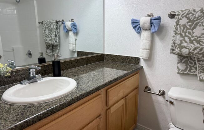 2 beds, 2 baths, 850 sqft, $3,000, Unit 821-09