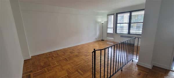 98 10 64 AVE