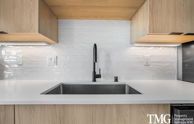 1 bed, 1 bath, 570 sqft, $1,550, Unit 110