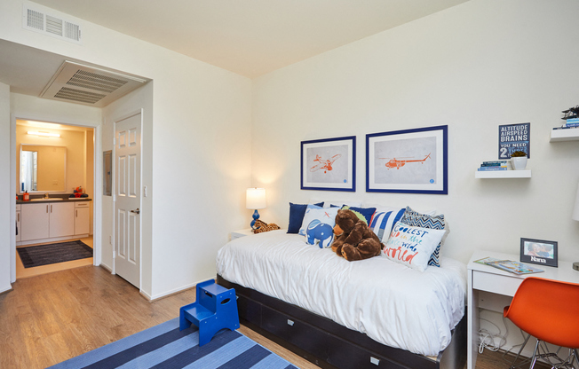 Paseos Ontario Apartments - Bedroom