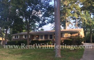 THIS IS A WONDERFUL.....BRICK RANCH STYLE HOME IN A GREAT NEIGHBORHOOD WITH GREAT SCHOOLS AND CLOSE TO EVERYTHING. JUST MINUTES FROM ARBOR PLACE MALL.