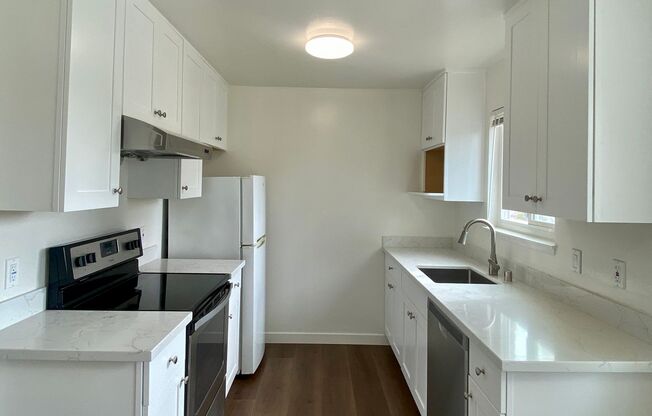 Bright, Remodeled 2 Bedroom 1 Bath Apartment in Santa Clara