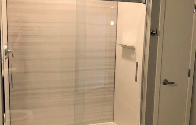 1 bed, 1 bath, 727 sqft, $1,525, Unit 218
