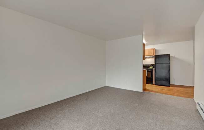 Hyde Park living room Apartments in Colorado Springs, CO